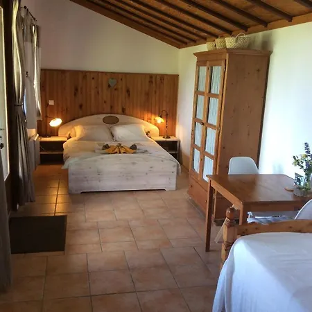 D'hotes Grange De La Bastide * Laveissiere